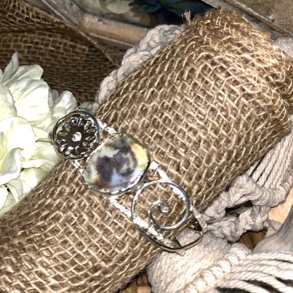 Handmade Silver Druzy Geode Bracelet - Picture 2 of 7